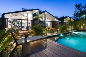 Favela Chic Tamarindo Boho Boutique Bungalow close to the Beach